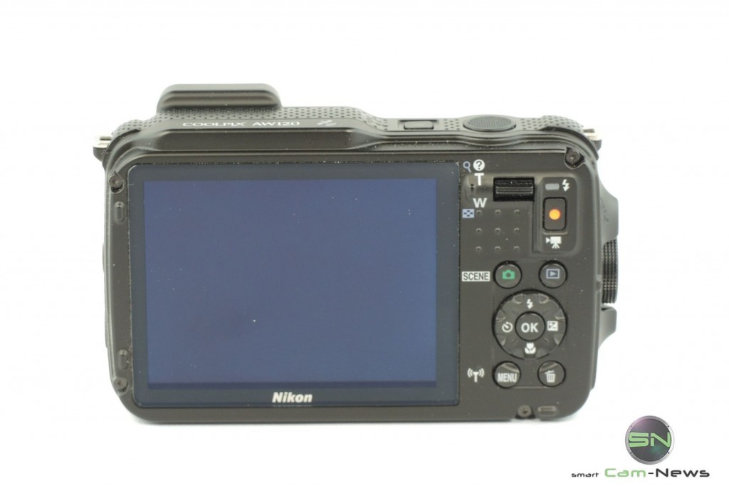 Display Rückseite - Nikon AW120 - SmarCamNews