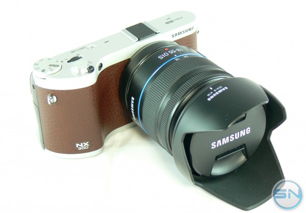 Samsung NX300 – Systemkamera mit Biss
