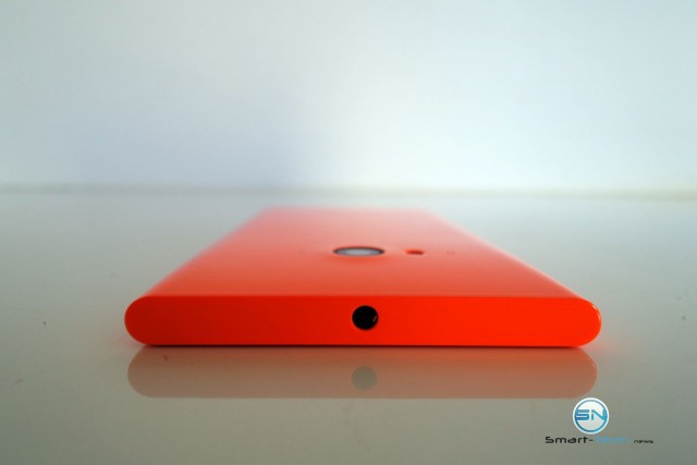 Nokia Lumia 735 LTE Smartphone