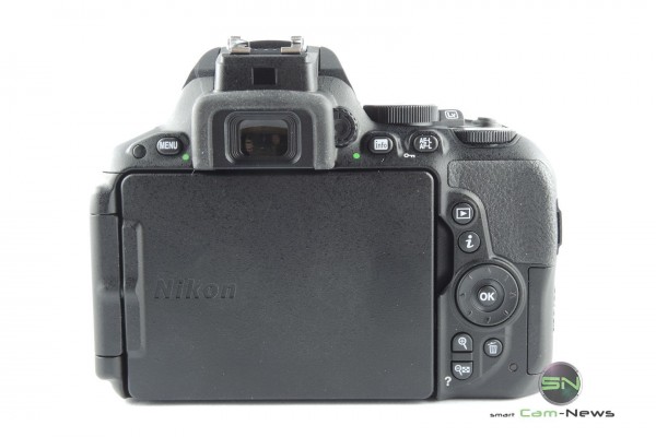 Rückseite Nikon D5500 - SmartCamNews