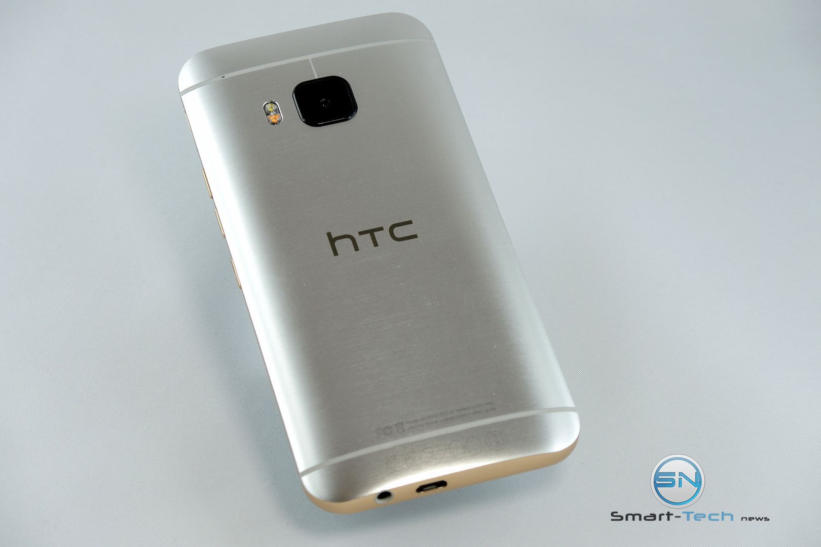 Rückseite-HTC-One-M9-SmartTechNews