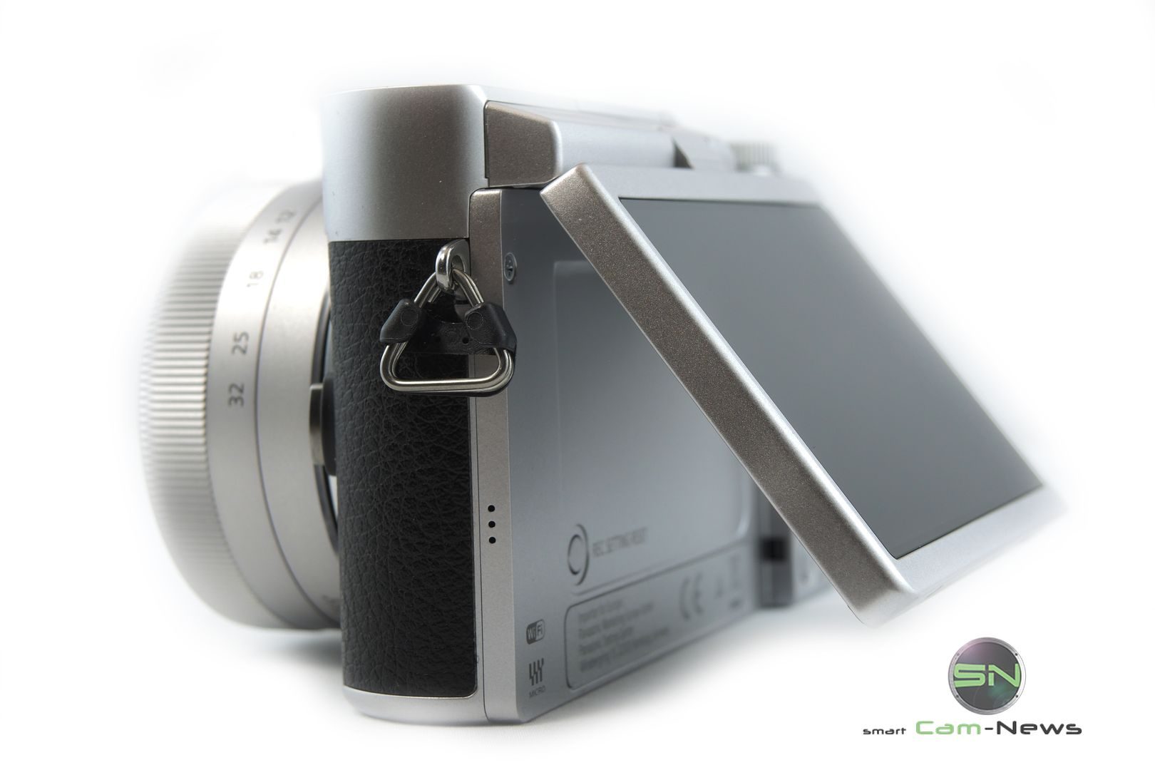 Klapp Display Selfie 180 Graf - Panasonic GX800K - SmartCamNews